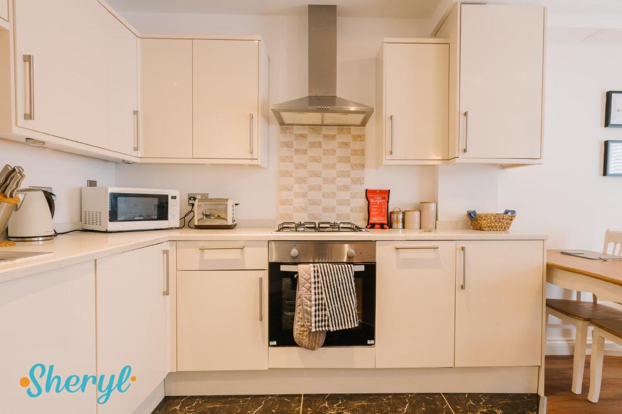 The Flat 2 By Sheryl - Stone Throw To Northampton Gen Hosp & Town Centre Apartment Екстериор снимка