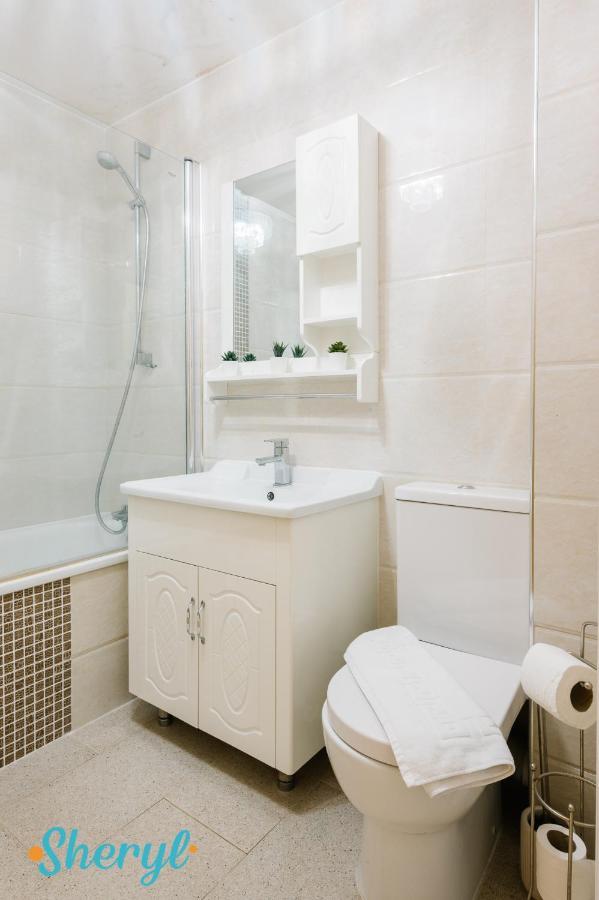 The Flat 2 By Sheryl - Stone Throw To Northampton Gen Hosp & Town Centre Apartment Екстериор снимка